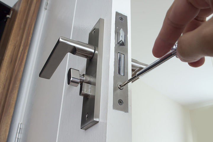 Our local locksmiths are able to repair and install door locks for properties in Swiss Cottage and the local area.